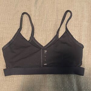 Nike Women's Black V-Neck Sports Bra